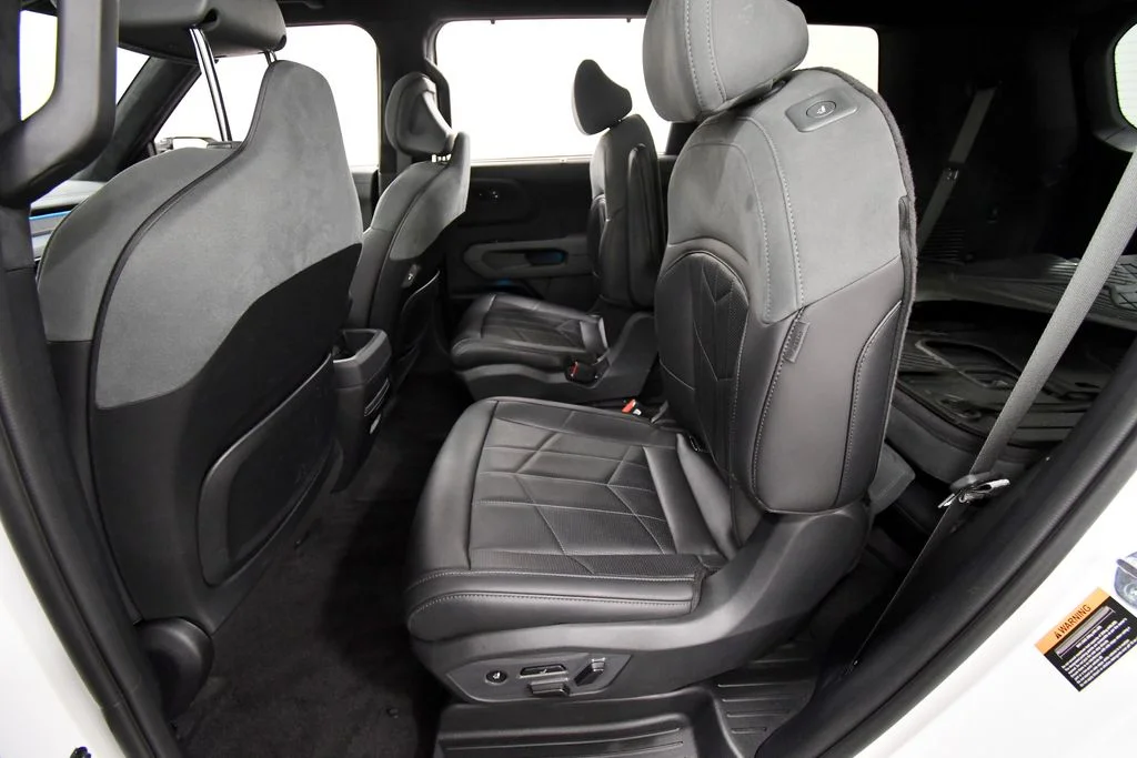 Certified Used 2027  Kia SX Prestige image 14