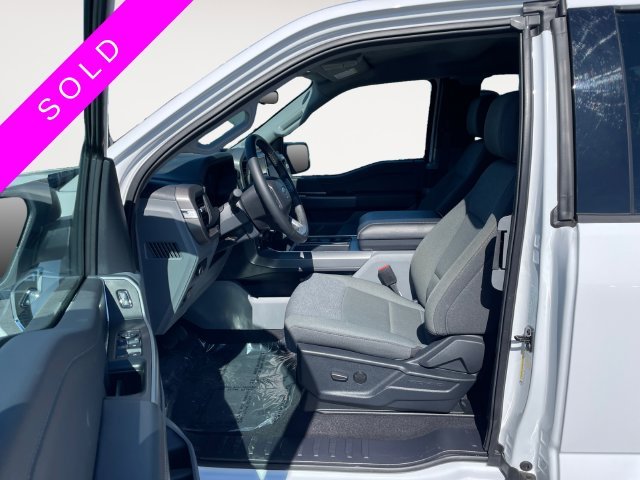 New 2026 White Ford XLT image 9