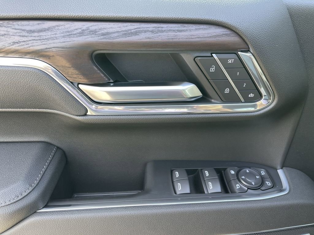 2026 GMC Sierra 1500 SLT - Photo 24