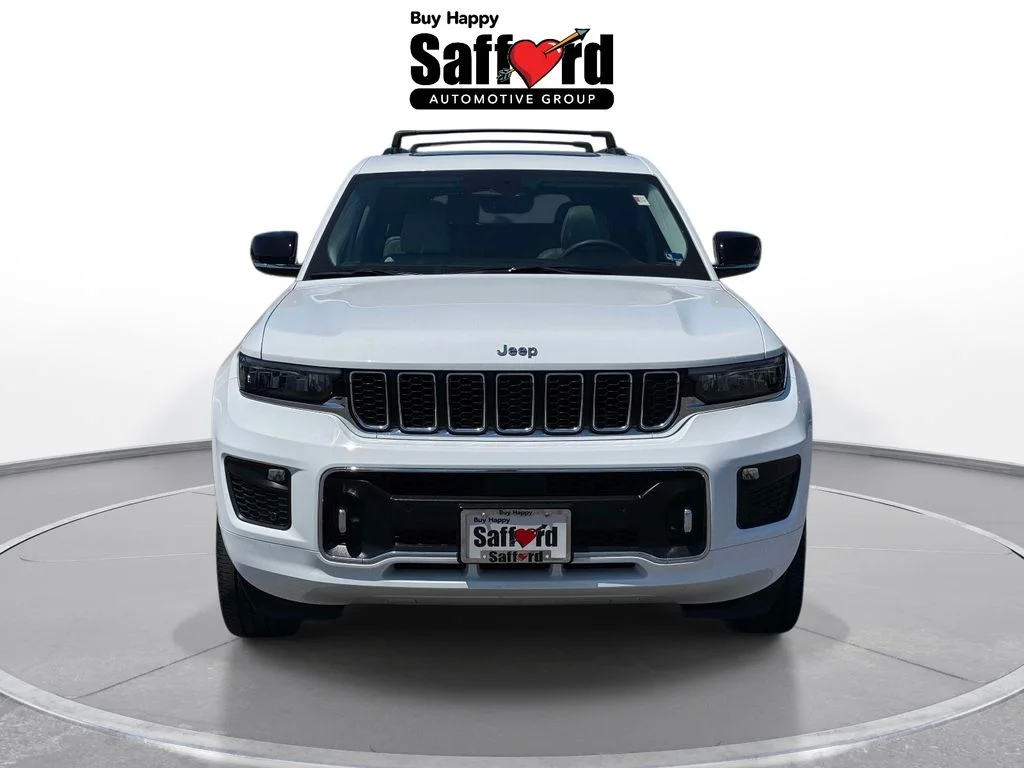 Used 2023 White Jeep Overland image 8