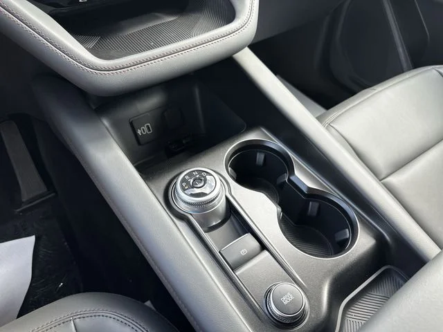 New 2026 Agate Black Metallic Ford Active image 55