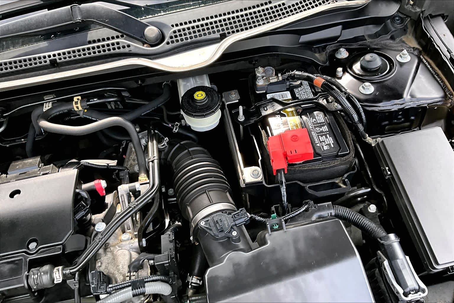 Used 2016  Honda LX image 32