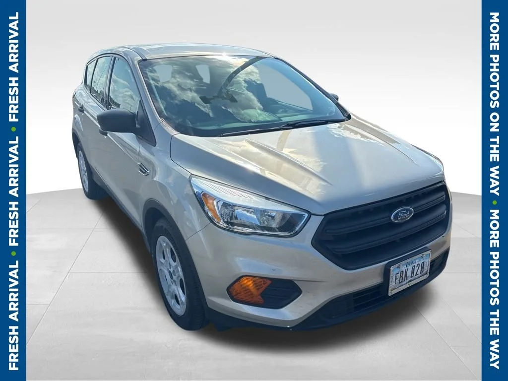 Used 2017 Gold Ford S image 1