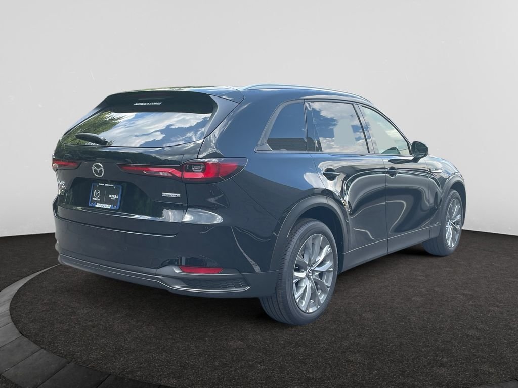 New 2026 Jet Black Mazda 3.3 Turbo Preferred image 5