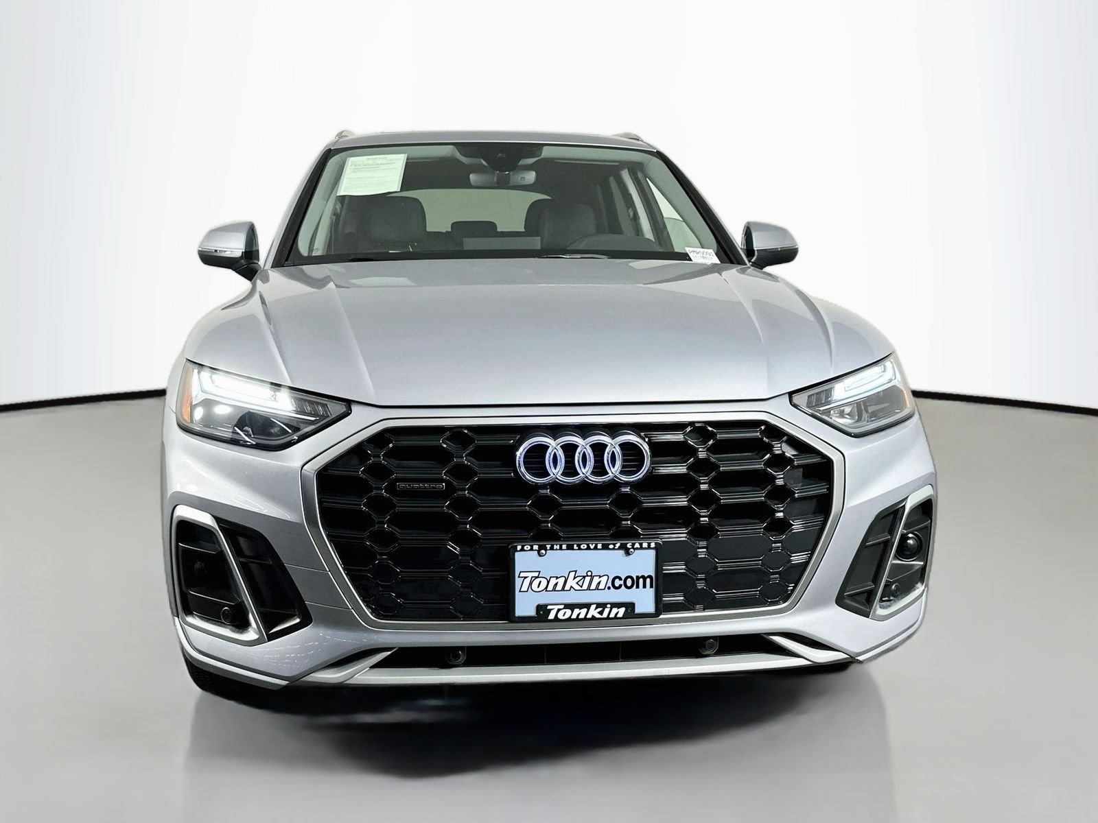 Used 2023 Silver Metallic Audi 45 S line Premium image 2