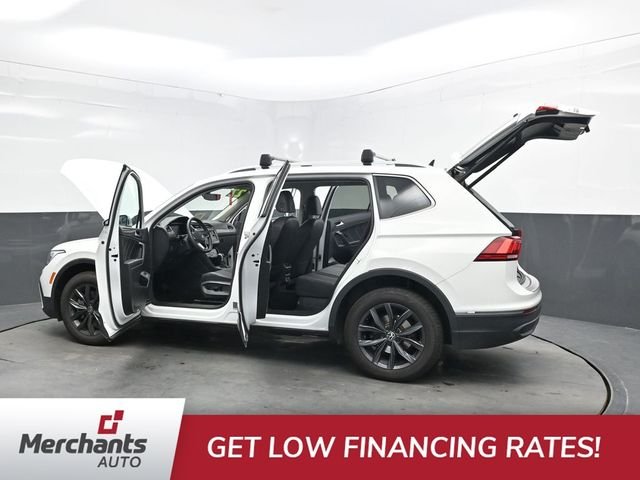 Used 2022 White Volkswagen 2.0T SE image 56