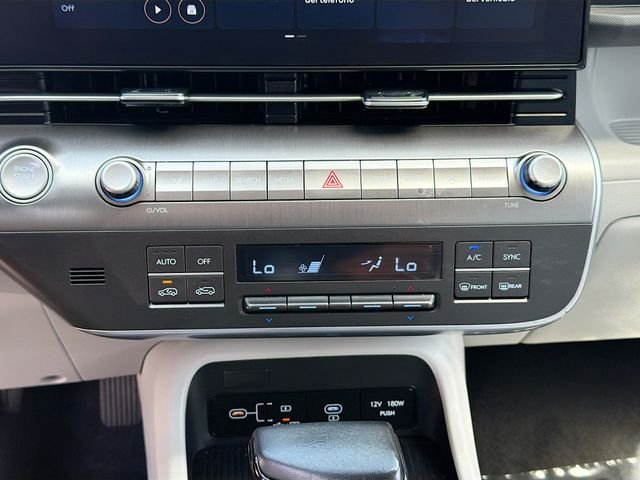 Used 2024 Red Hyundai SEL image 15