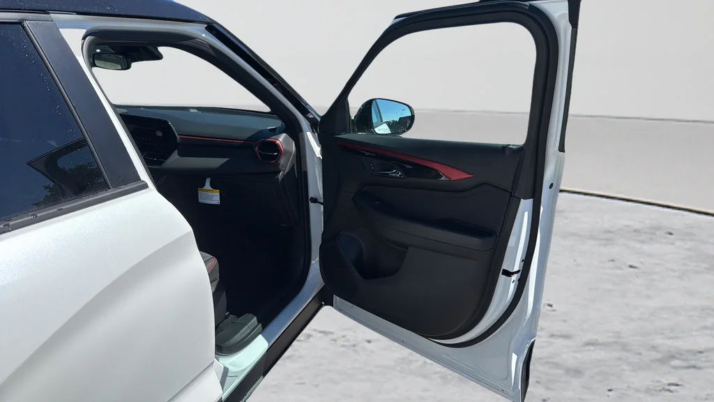 New 2026 Iridescent Pearl Tricoat Chevrolet RS image 23