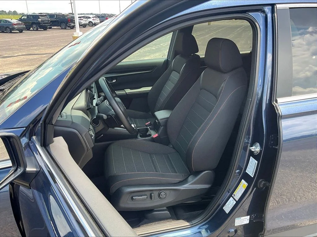 2025 Honda CR-V Sport - Photo 12
