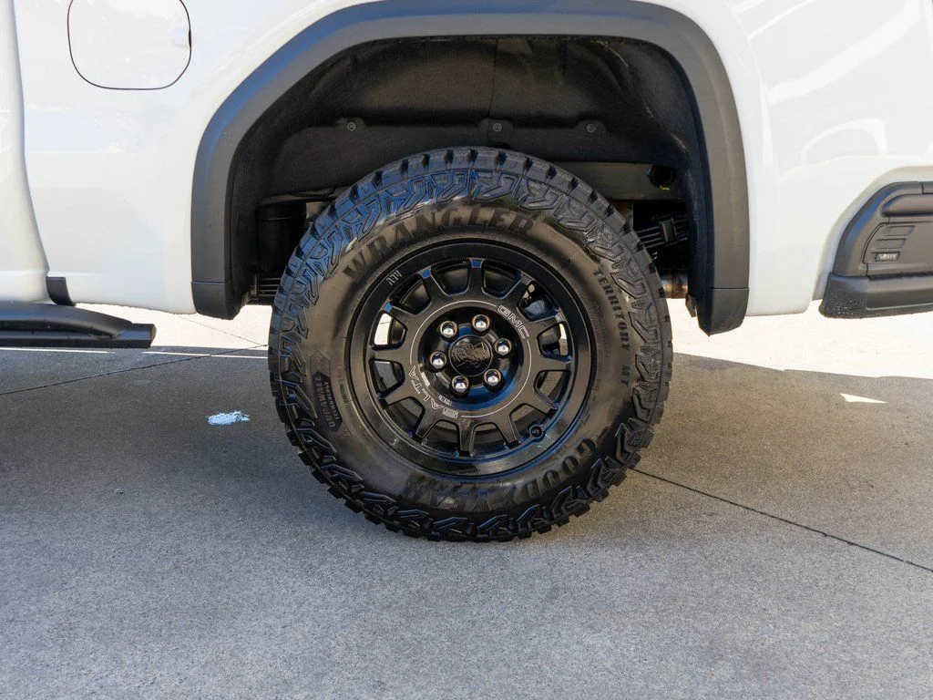 New 2026 Summit White GMC AT4X image 77