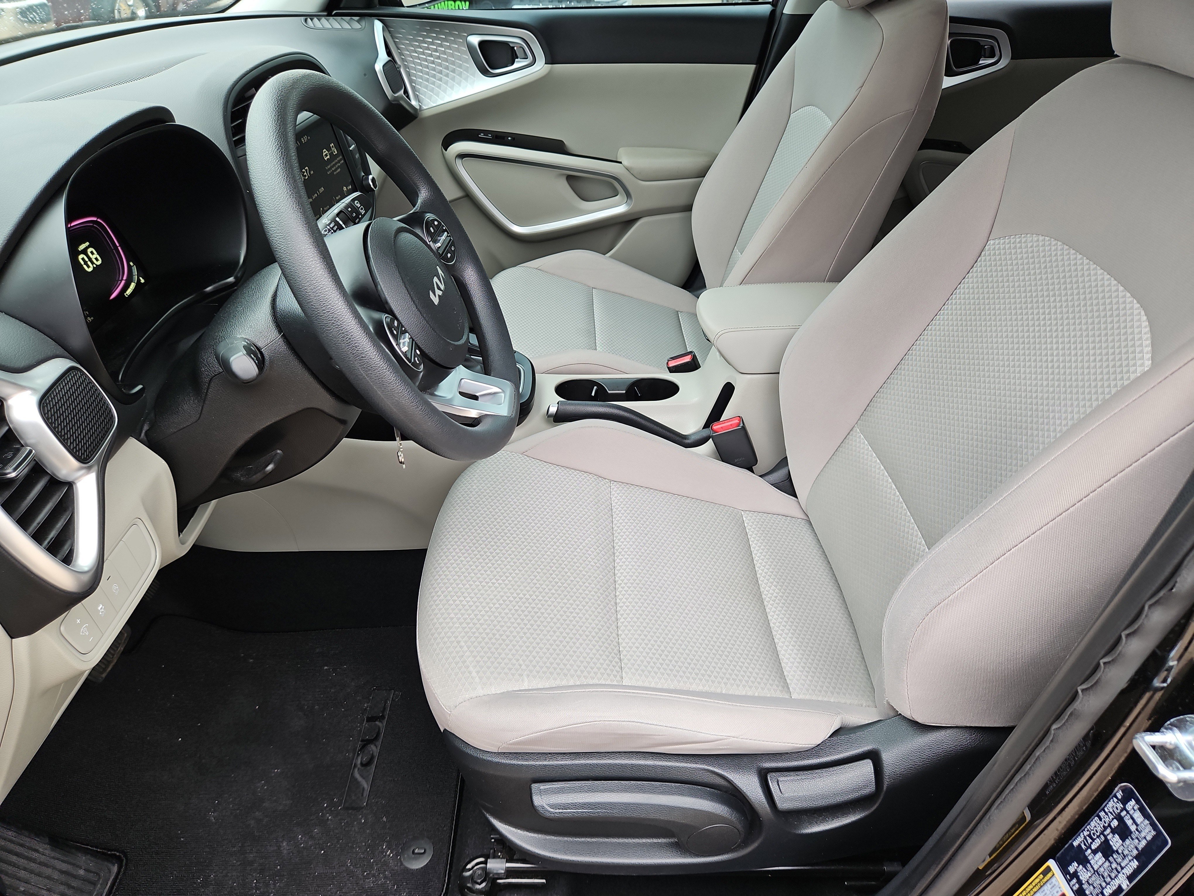Certified Used 2025 Fusion Black Kia LX image 10