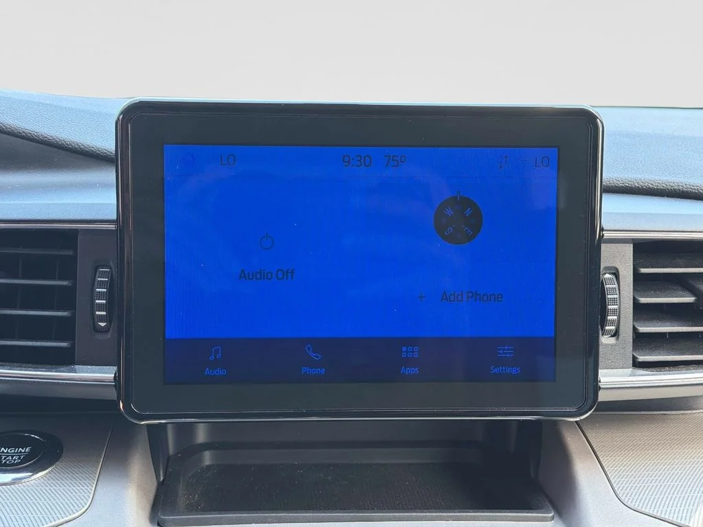 Used 2022 Gray Ford XLT image 24