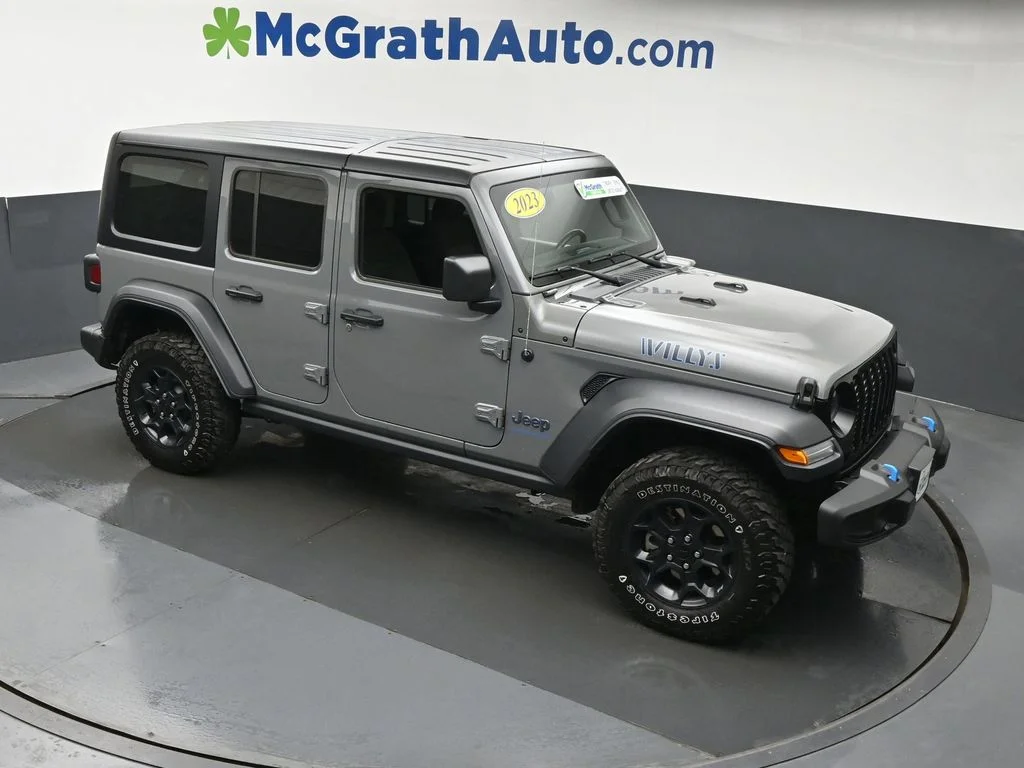 Used 2023 Gray Jeep Willys 4xe image 3