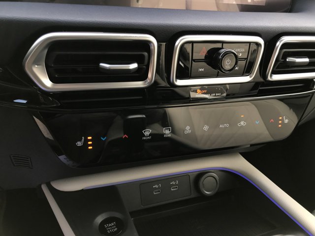 New 2026 Aspen White Tricoat Nissan SL image 18