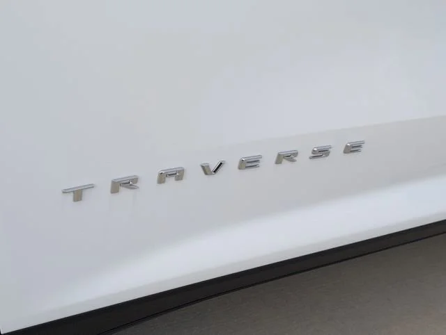 2026 Chevrolet Traverse LT - Photo 6