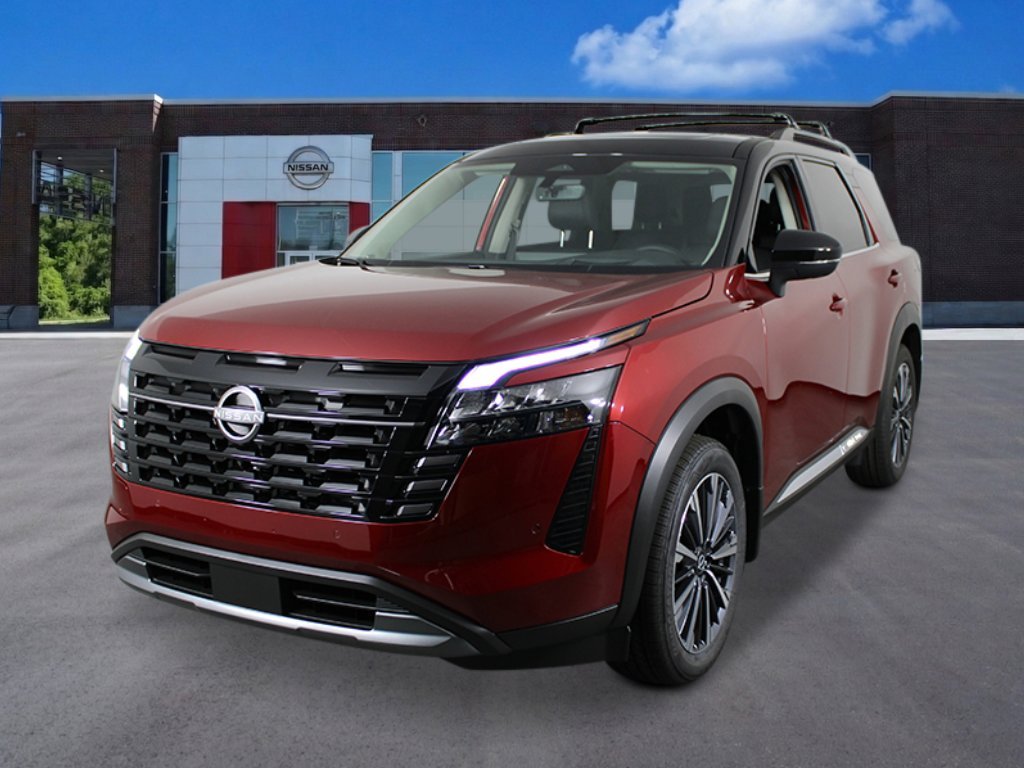 2026 Nissan Pathfinder Platinum 2WD's photo