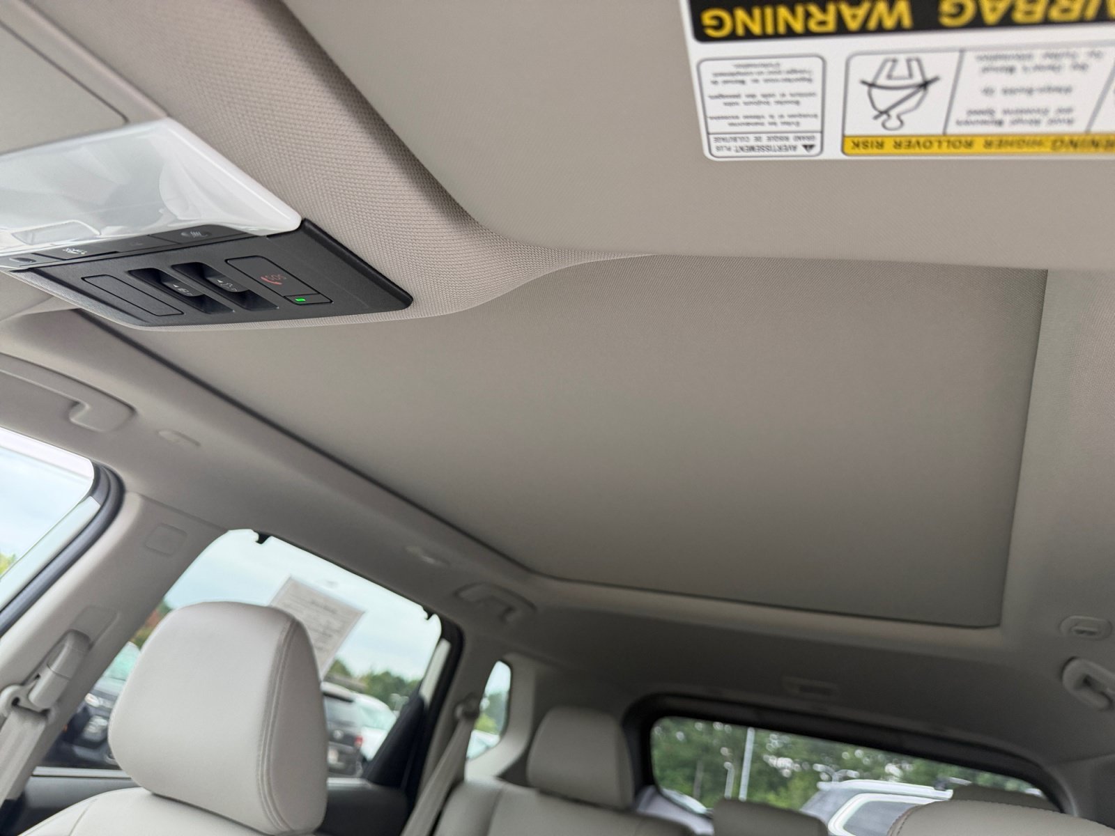 Certified Used 2023 White Nissan SL image 27