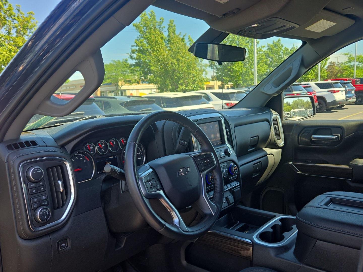 Used 2022 Northsky Blue Metallic Chevrolet LT Trail Boss image 2