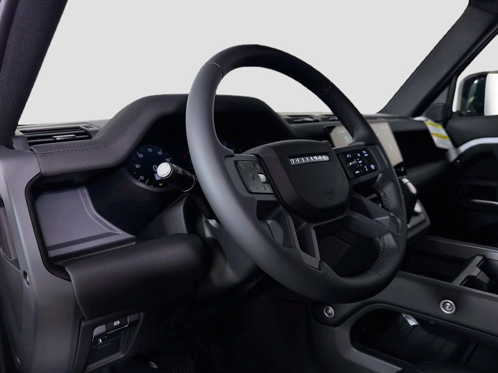 New 2026 Fuji White Land Rover X-Dynamic SE image 9