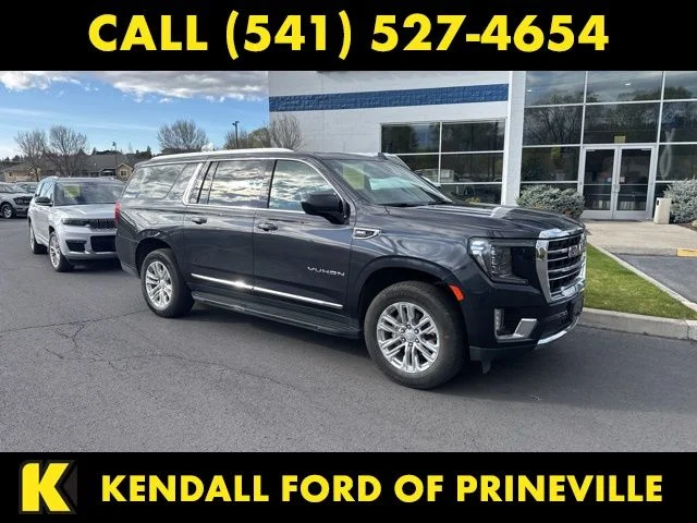 2023 GMC Yukon SLT 4X4's photo