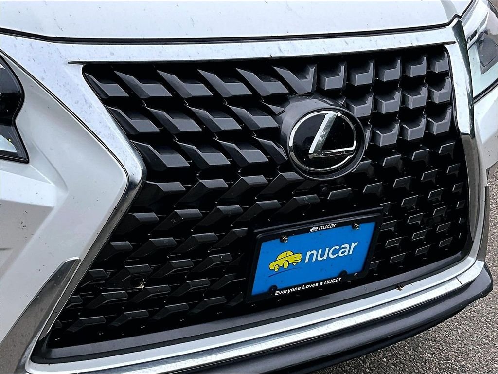 Used 2023 White Lexus 460 Luxury image 29