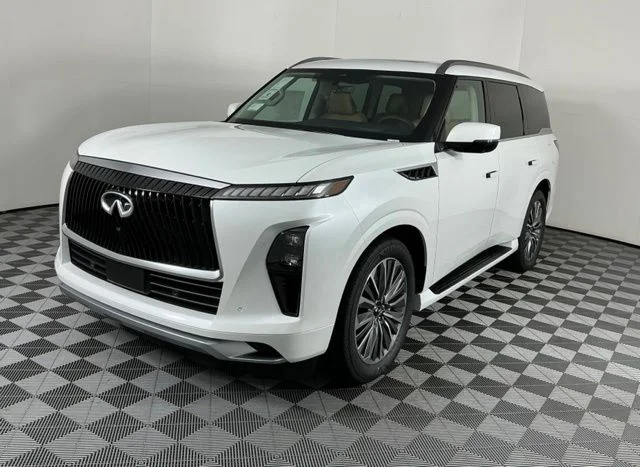 New 2026 White INFINITI LUXE image 3
