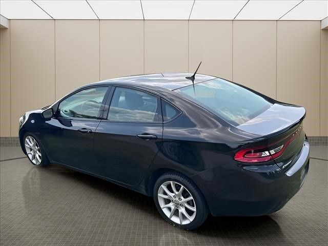 Used 2013 Black Dodge SXT image 10