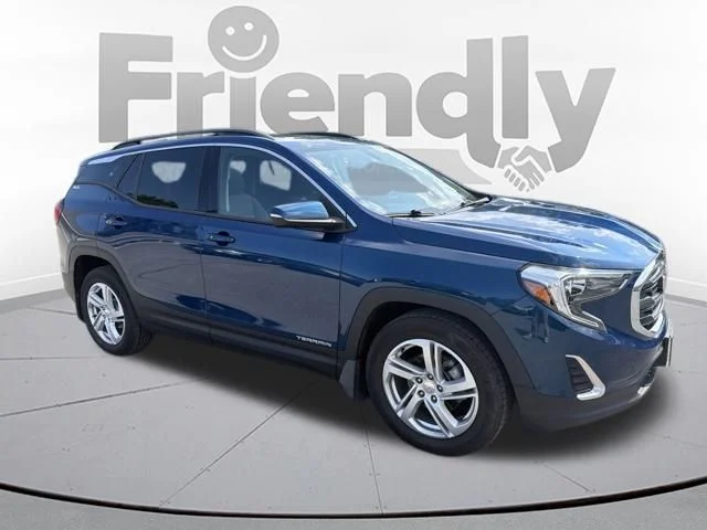 Used 2019 Blue GMC SLE image 10