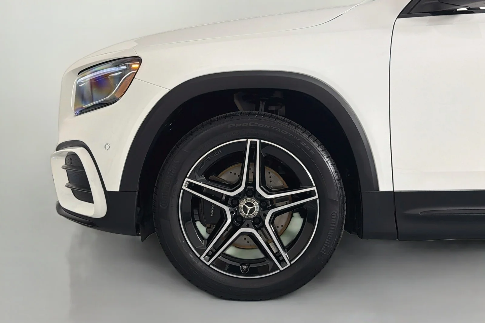 Used 2024 Polar White Mercedes-Benz 250 image 10