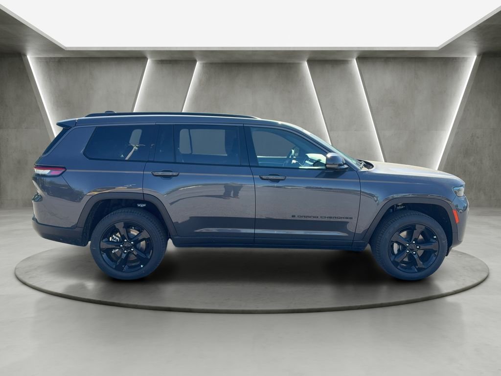 New 2026 Baltic Gray Metallic Clearcoat Jeep Limited image 8
