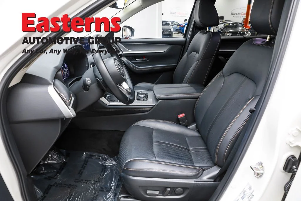Used 2024 White Mazda Preferred image 14
