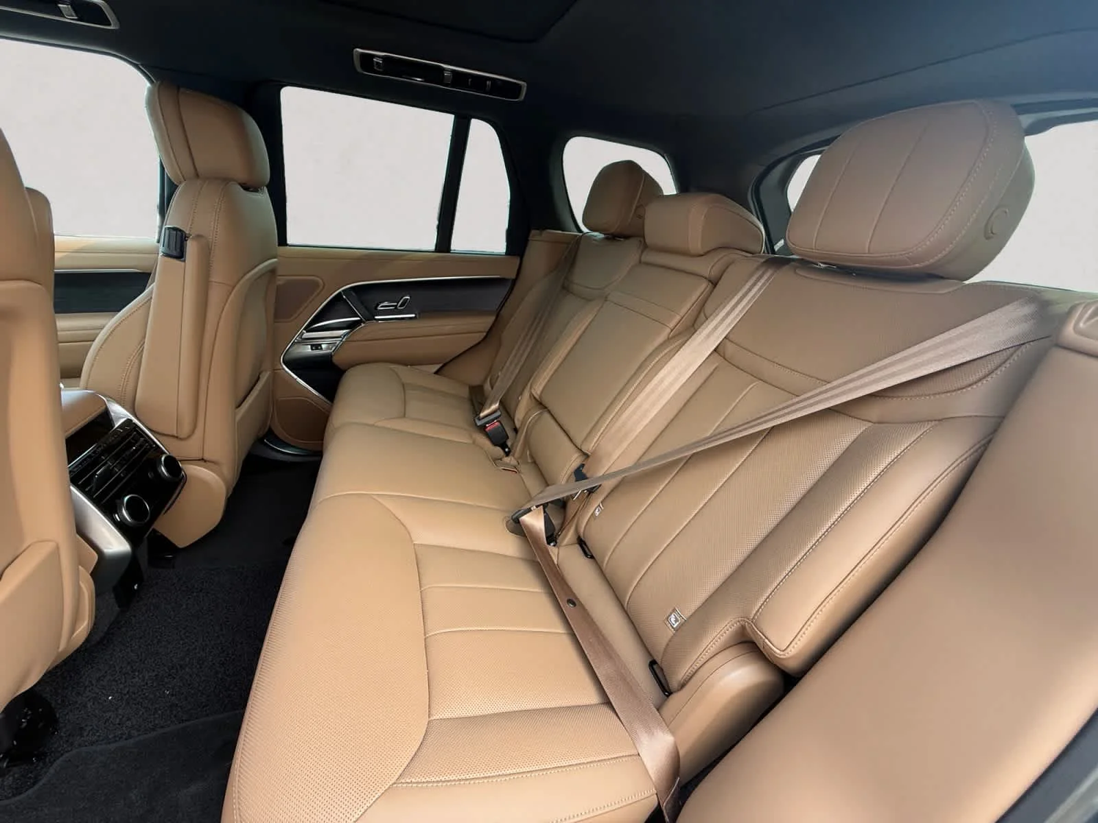 New 2026 Varesine Blue Land Rover SE image 13
