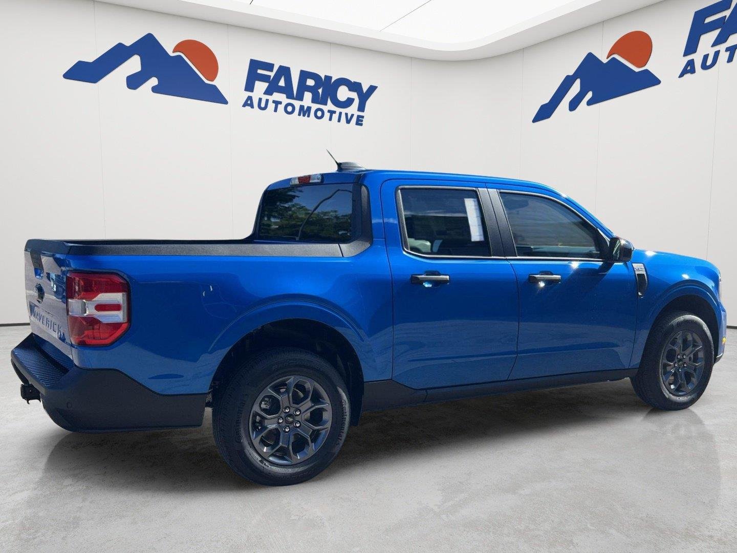 New 2026 Velocity Blue Ford XLT image 5