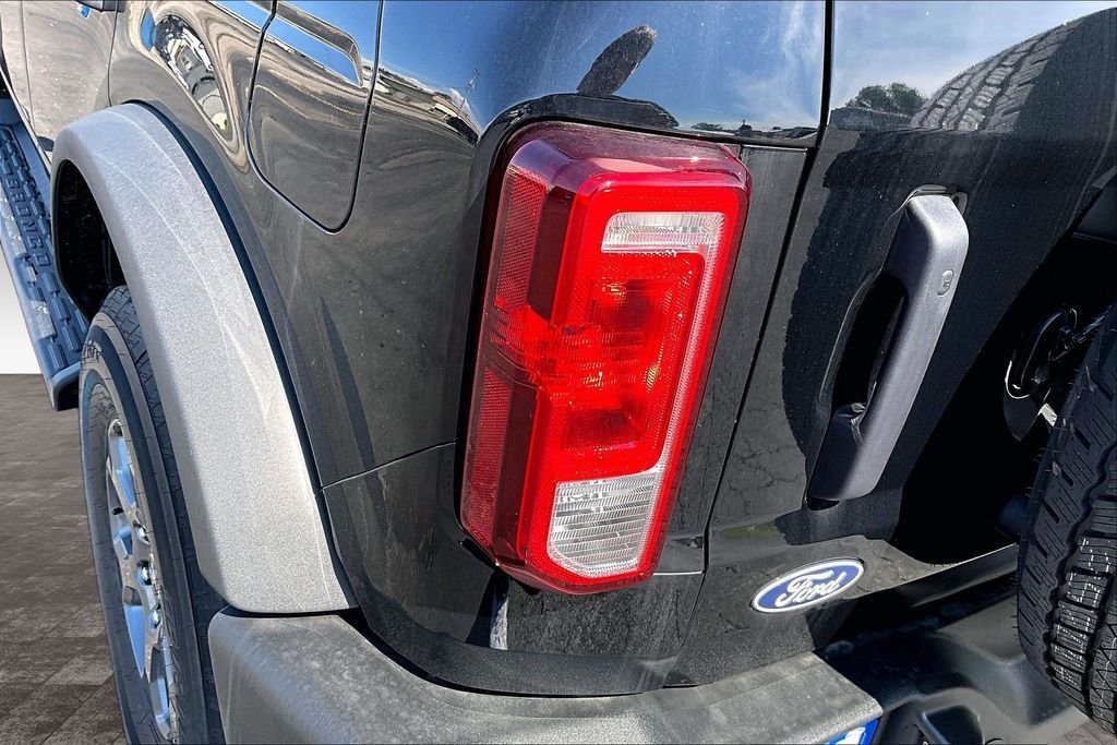 New 2026 Shadow Black Ford Big Bend® image 23
