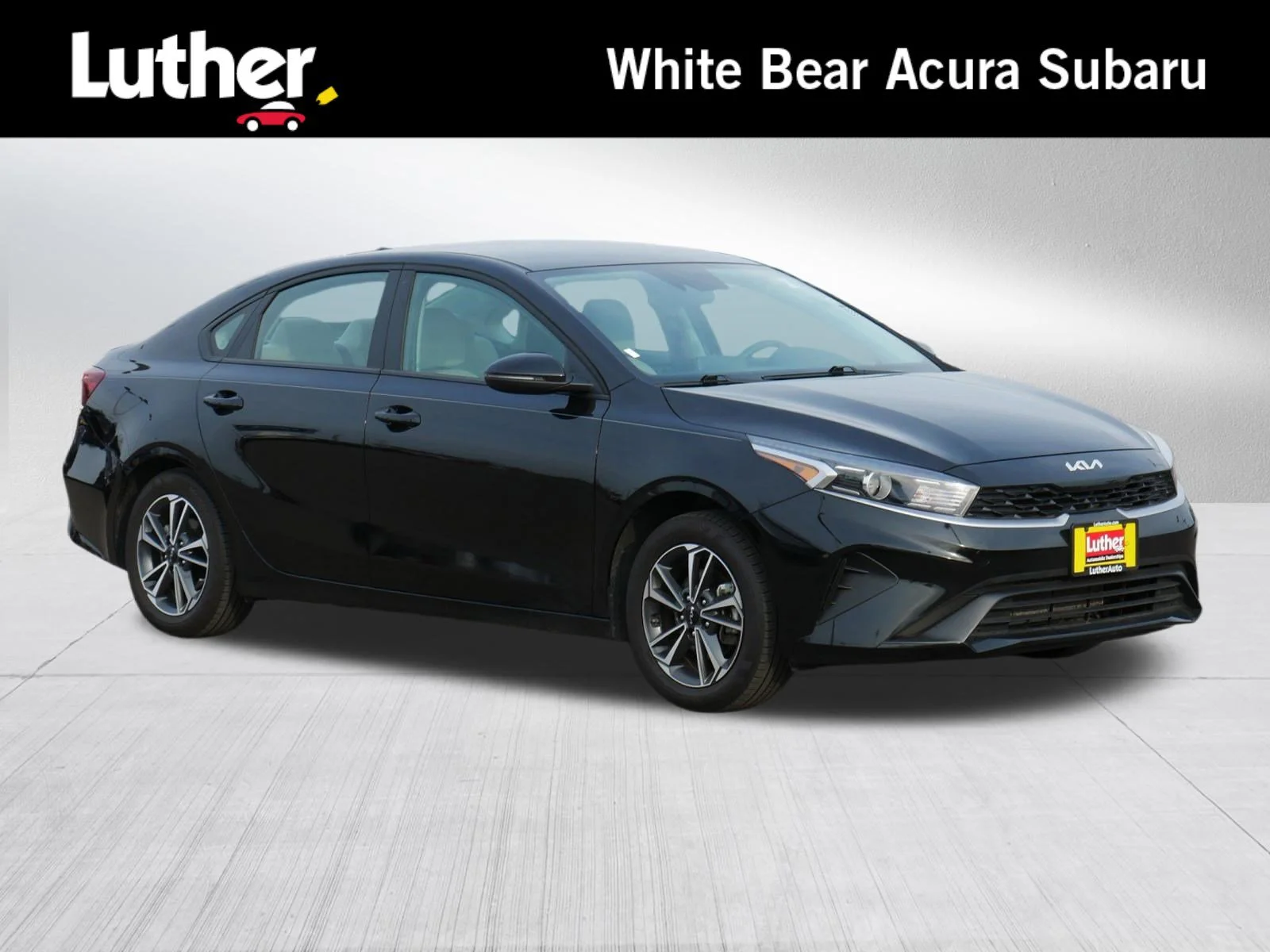 2023 Kia Forte LXS AT's photo