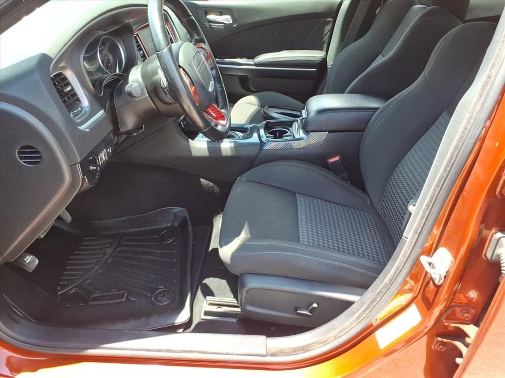 Used 2020  Dodge R/T image 12