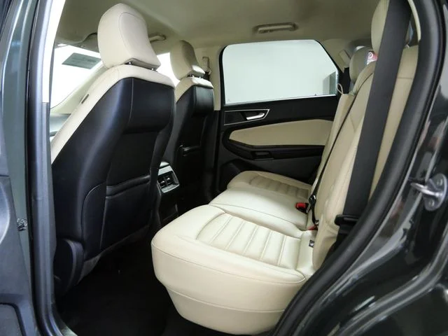 Used 2024 Green Ford SEL image 14