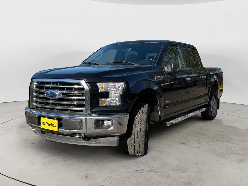 2017 Ford F-150 XLT 4x4 SuperCrew 145 in's photo