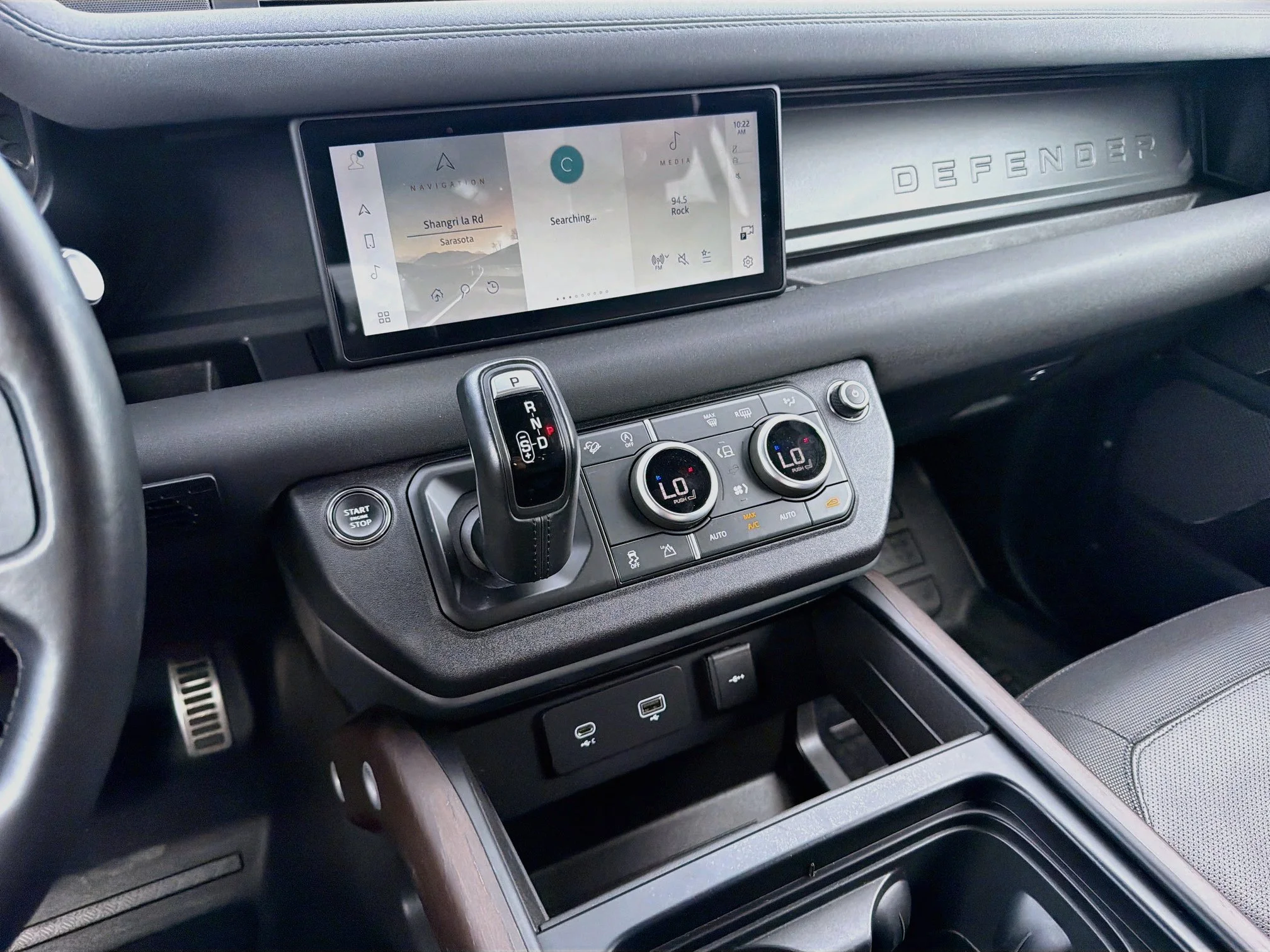 Used 2023 Santorini Black Metallic Land Rover X-Dynamic SE image 27