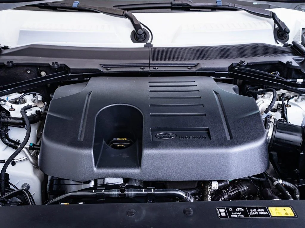 Used 2021 Fuji White Land Rover X-Dynamic HSE image 43