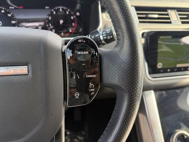Used 2019 Black Land Rover HSE image 23