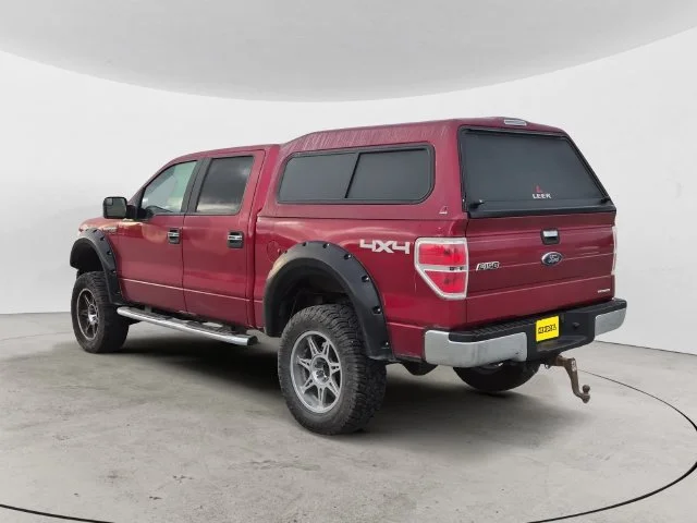 Used 2013 Red Ford XLT image 7