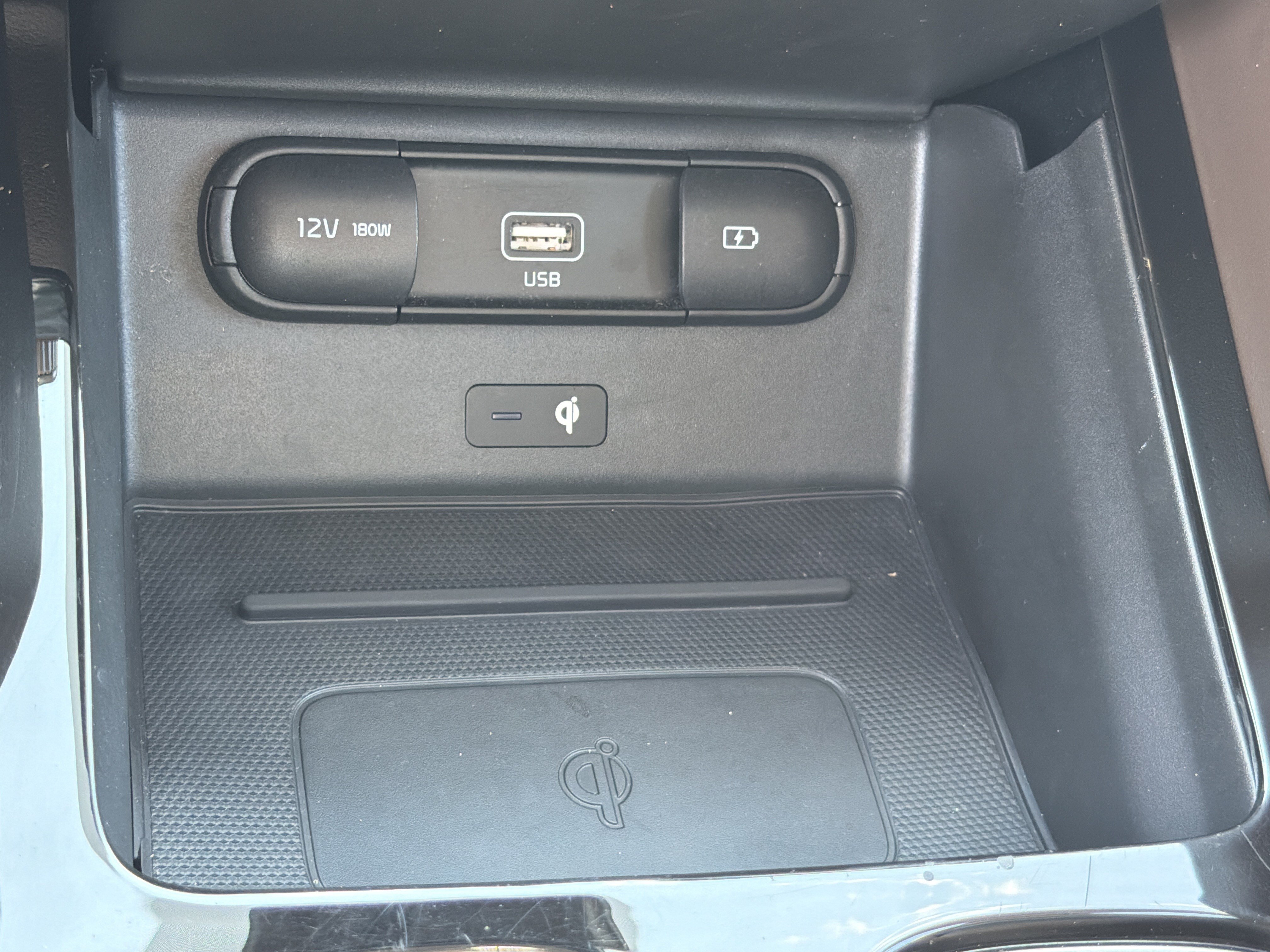 Certified Used 2022 Wolf Gray Kia SX image 35