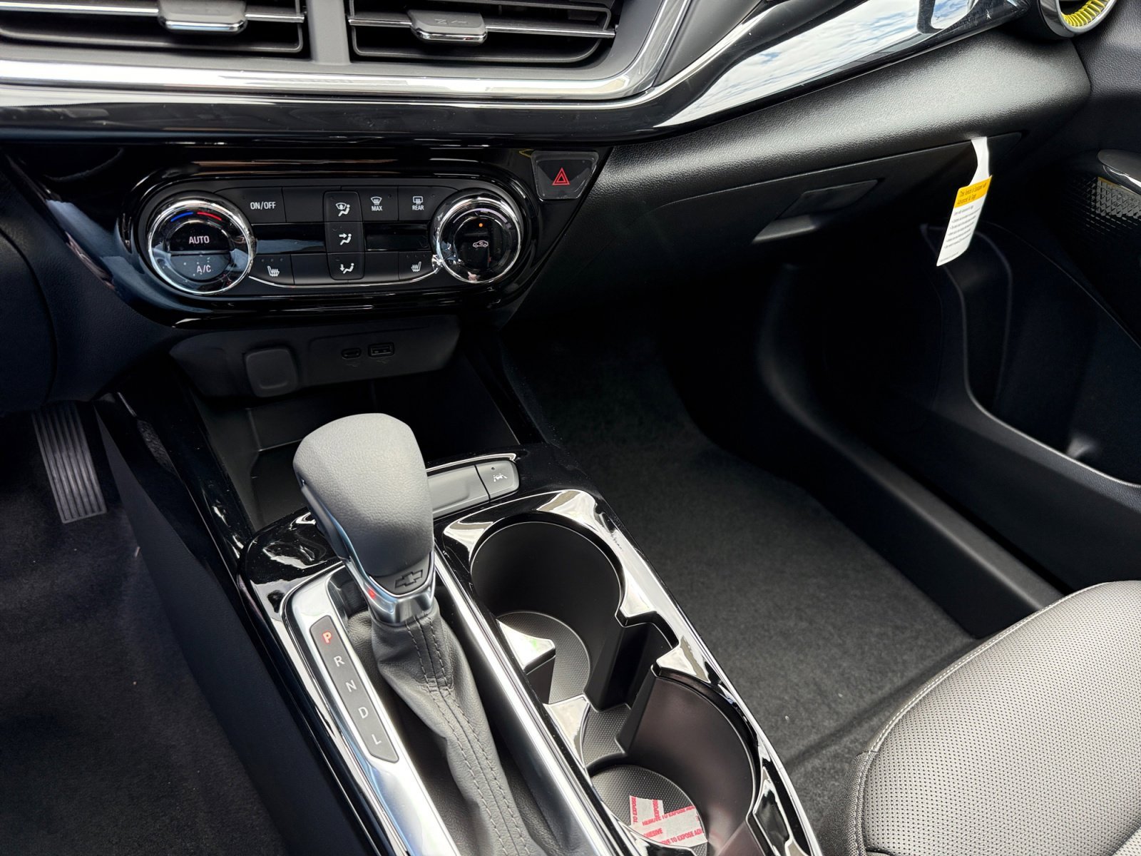 2026 Chevrolet Trax Activ - Photo 13