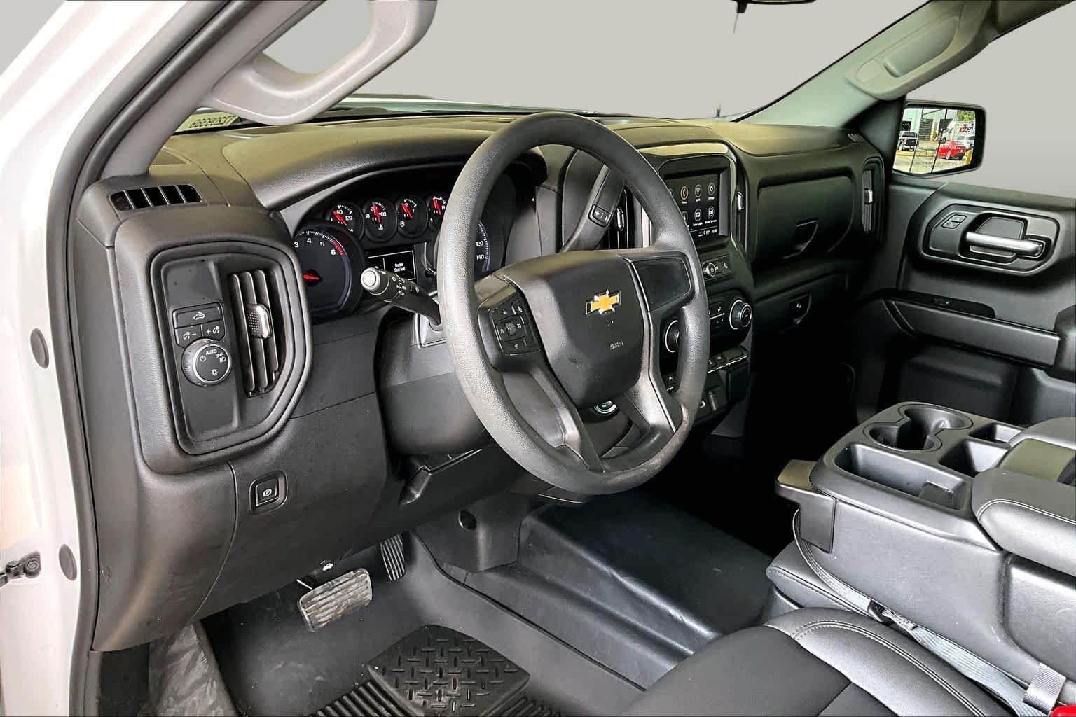 Used 2026 Summit White Chevrolet Work Truck image 17
