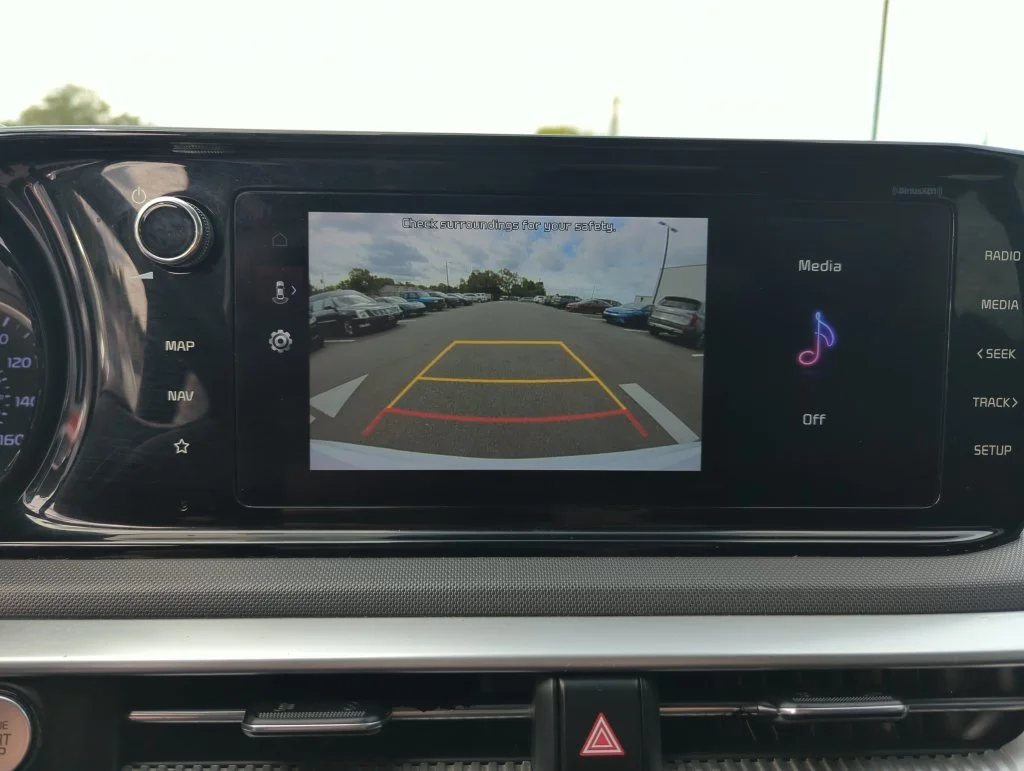 Used 2023 White Kia GT-Line image 26