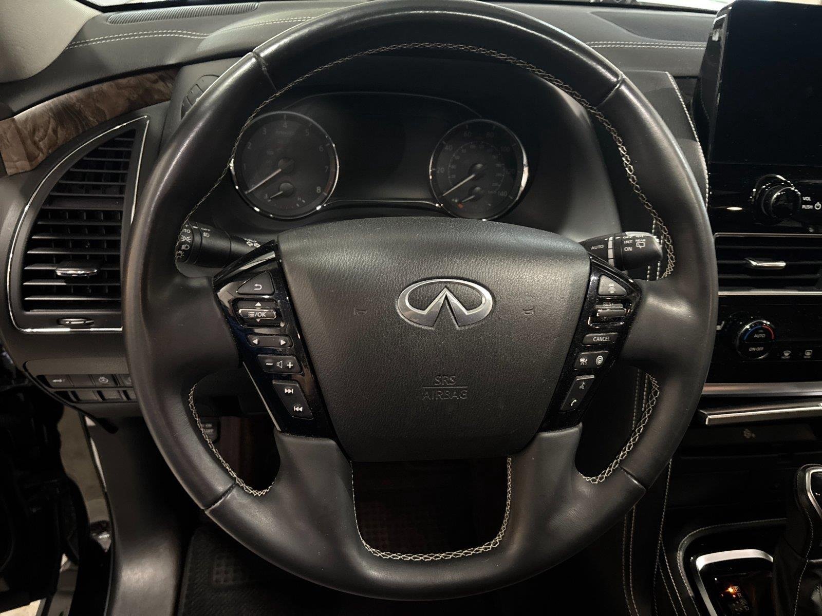 Used 2023 Black Obsidian INFINITI PREMIUM SELECT image 15