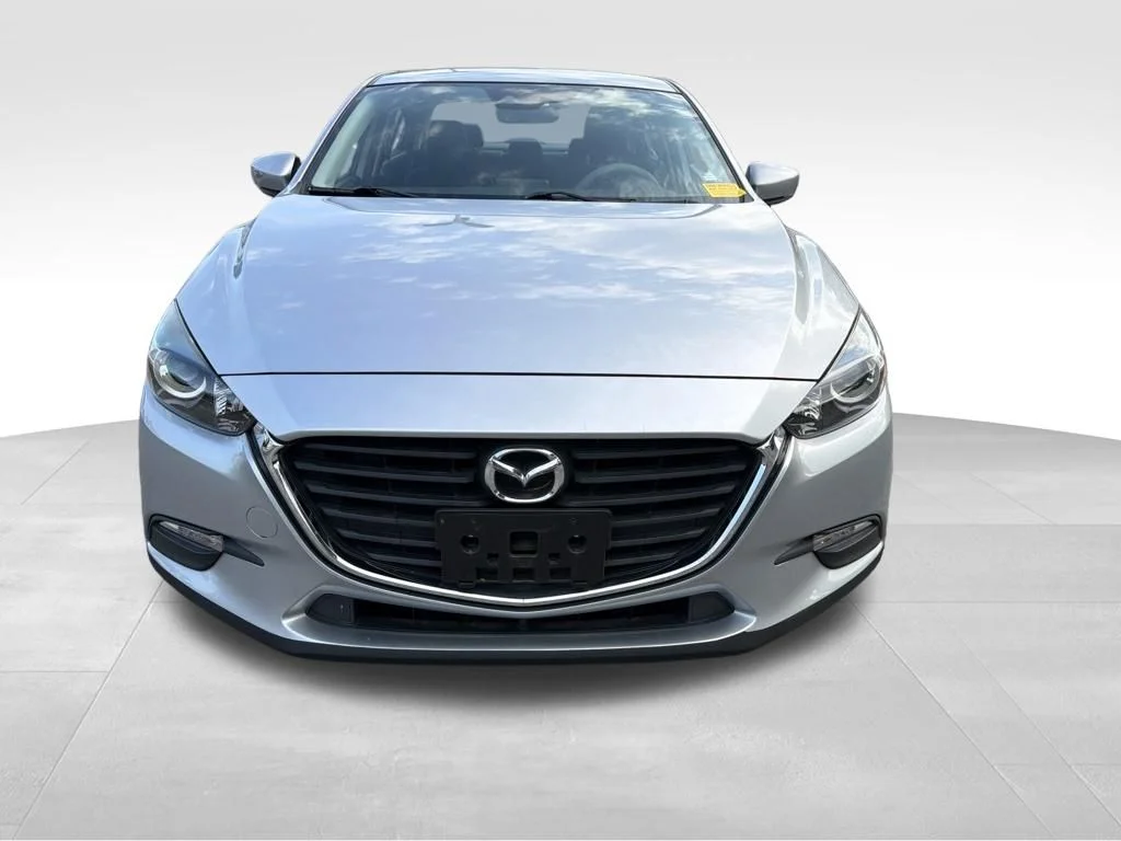 Used 2018 Silver Mazda Touring image 9