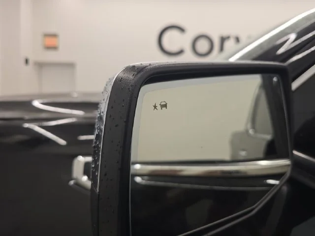 Used 2021 Onyx Black GMC Denali image 40