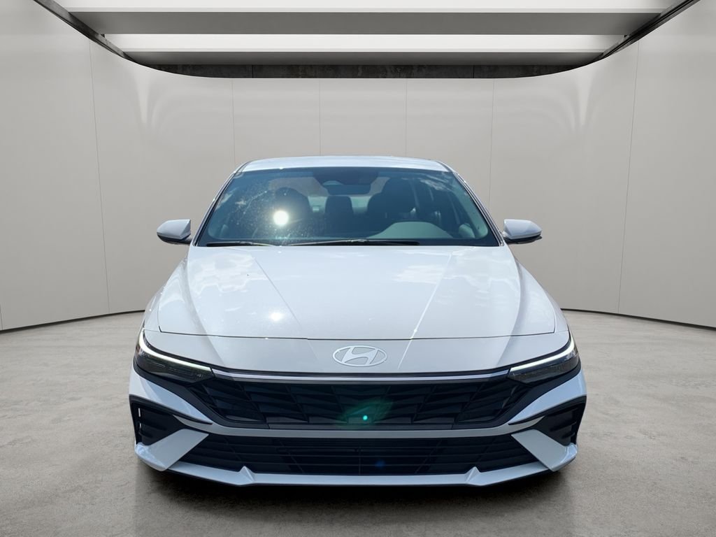 2026 Hyundai Elantra SE - Photo 8